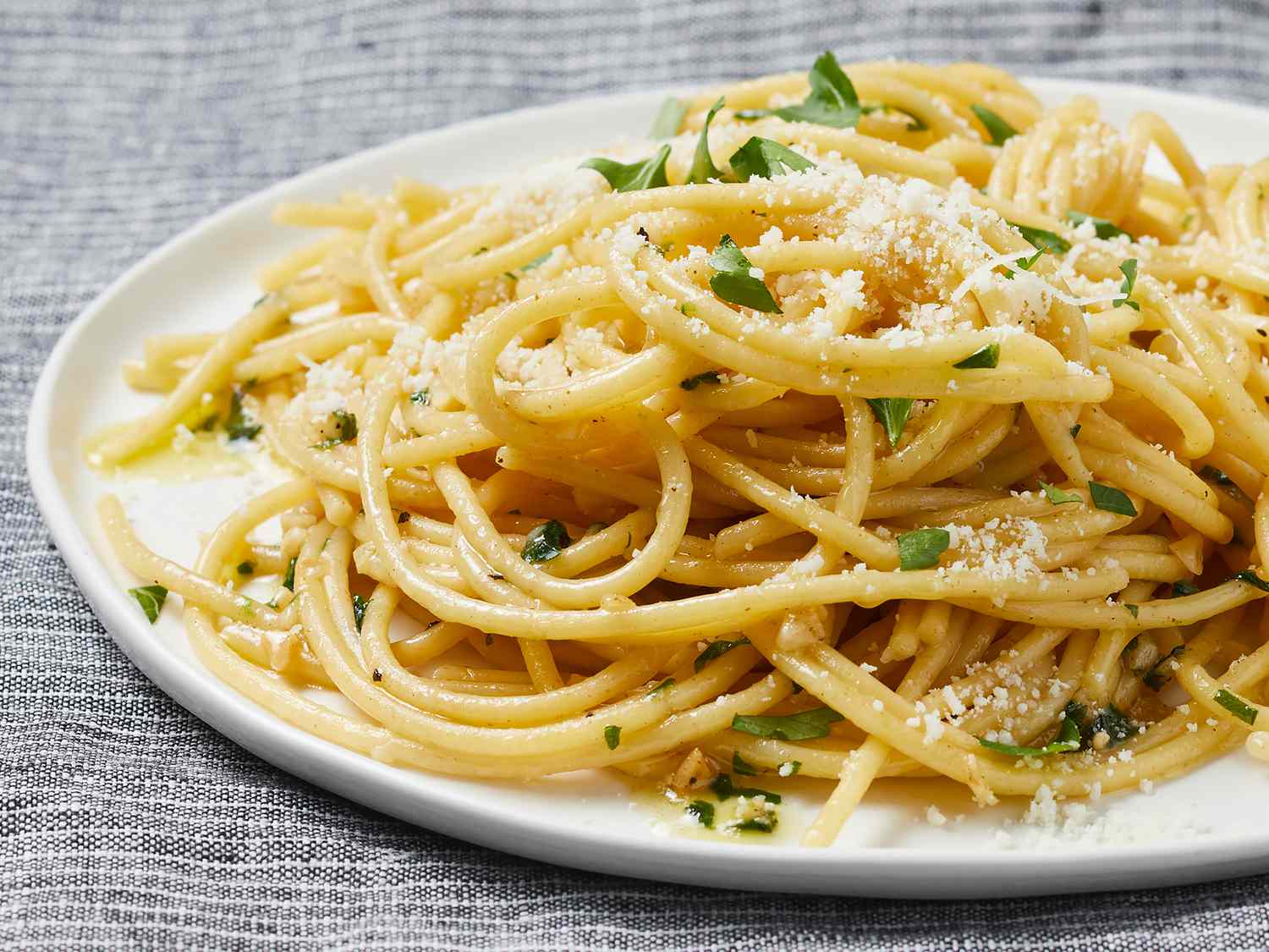 Quick and Easy 3-Ingredient Pasta Recipe for Busy Nights